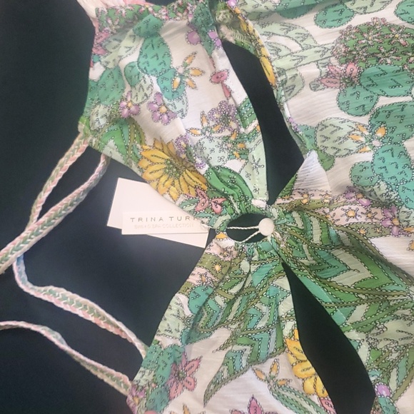 NWT Trina Turk cactus cover-up - Picture 3 of 6
